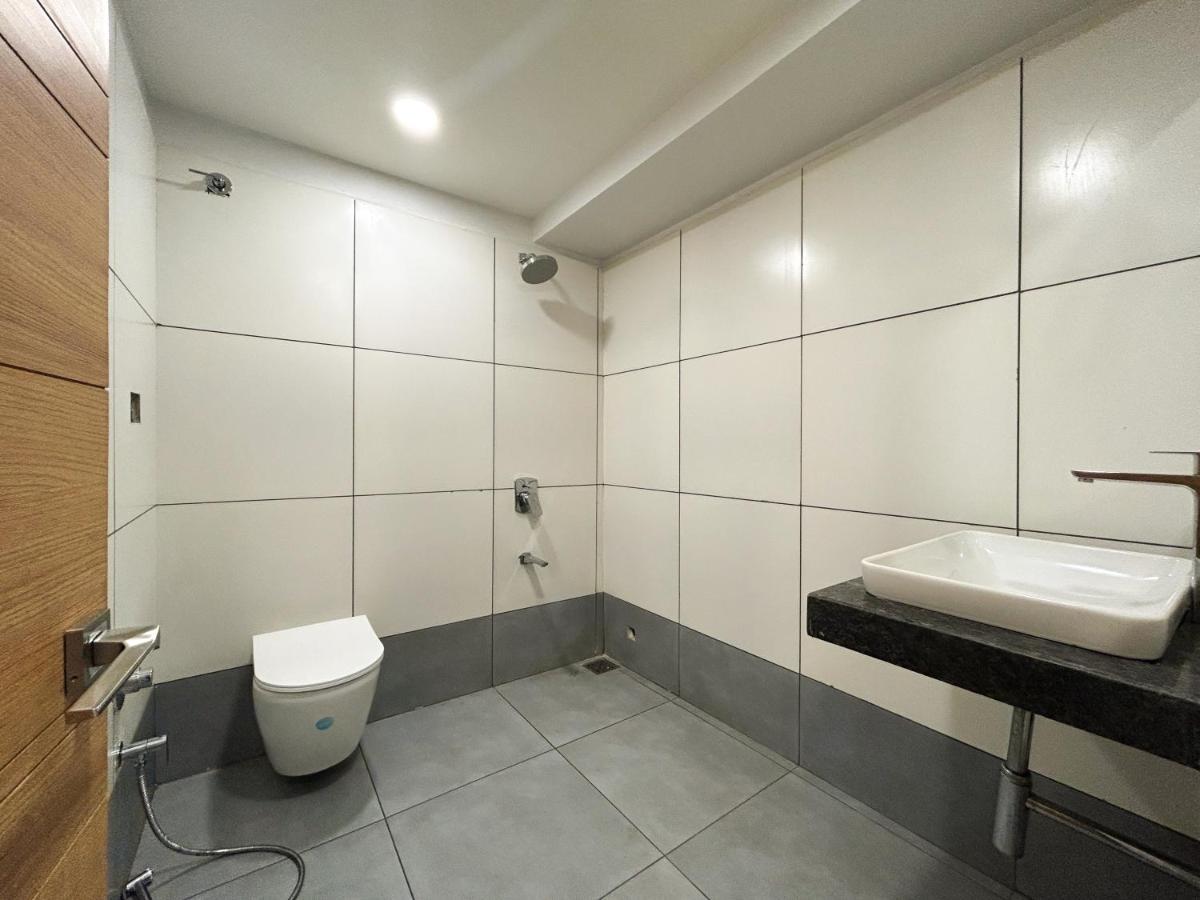 Antarim Express 호텔 Bharuch 외부 사진